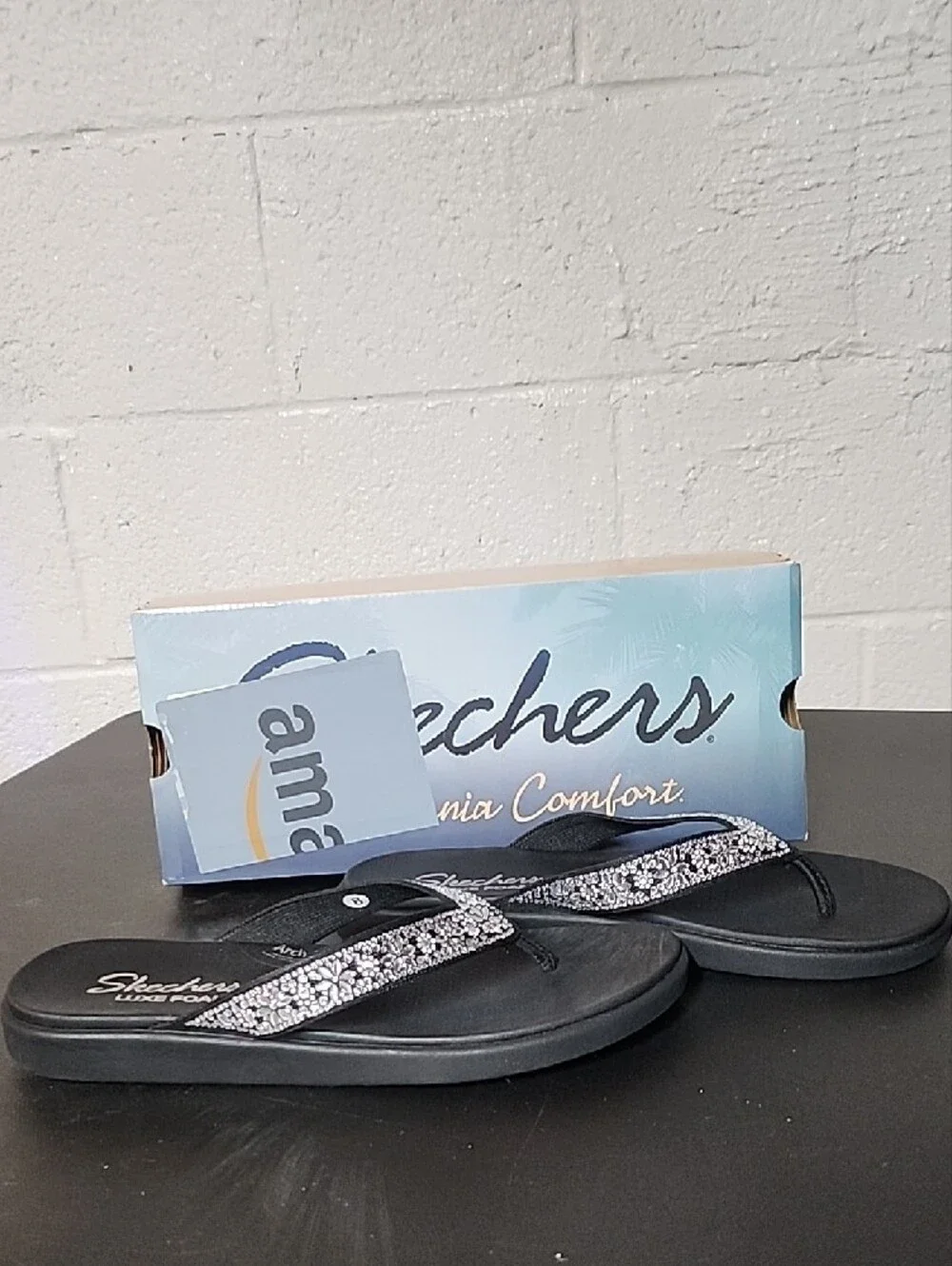 Skechers Meditation Luxe Sunny Glow Rhinestone Thong Sandals